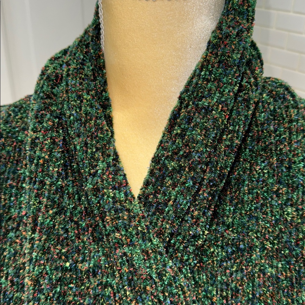 Women's multi Green chenille hand knit scarf. Stunning colors ! 12” by50”. - Picture 2 of 5